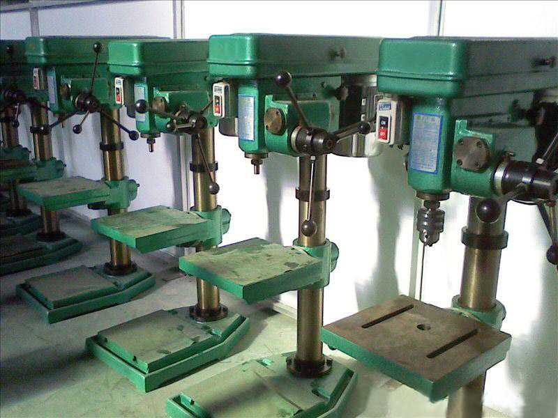 ST-20J臺(tái)式鉆床，通用型臺(tái)鉆